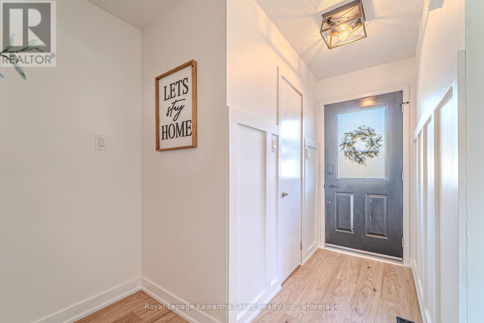 25 Birch Court, Kawartha Lakes, Ontario  K9V 5J3 - Photo 4 - X13232610