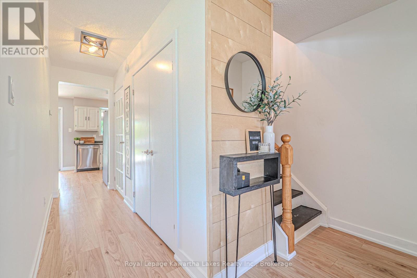 25 Birch Court, Kawartha Lakes, Ontario  K9V 5J3 - Photo 5 - X13232610