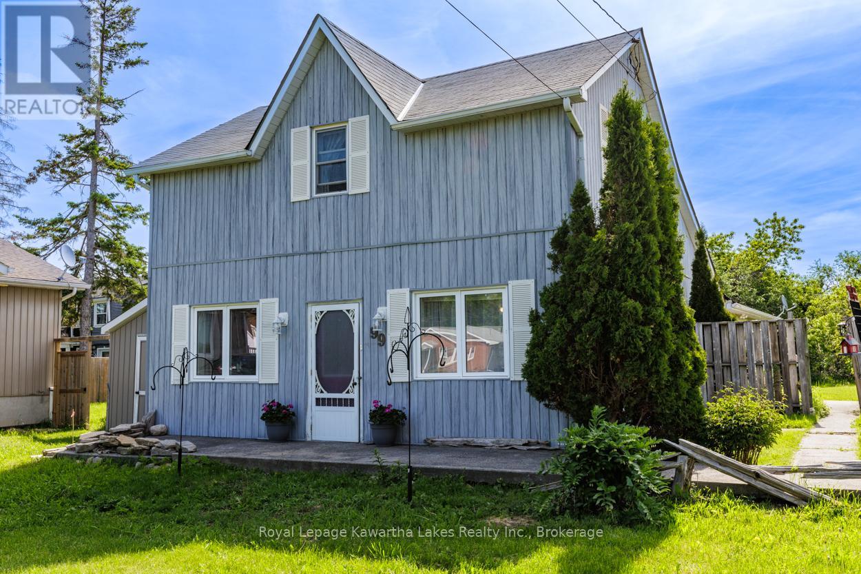 99 LINDSAY STREET, Kawartha Lakes, Ontario