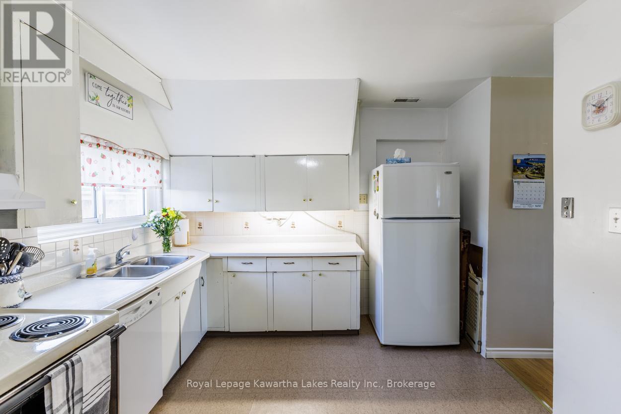 99 Lindsay Street, Kawartha Lakes, Ontario  K0M 1N0 - Photo 26 - X13233394