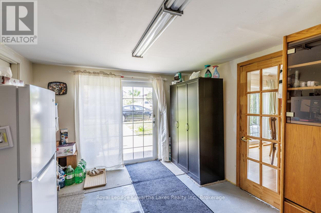 99 Lindsay Street, Kawartha Lakes, Ontario  K0M 1N0 - Photo 44 - X13233394