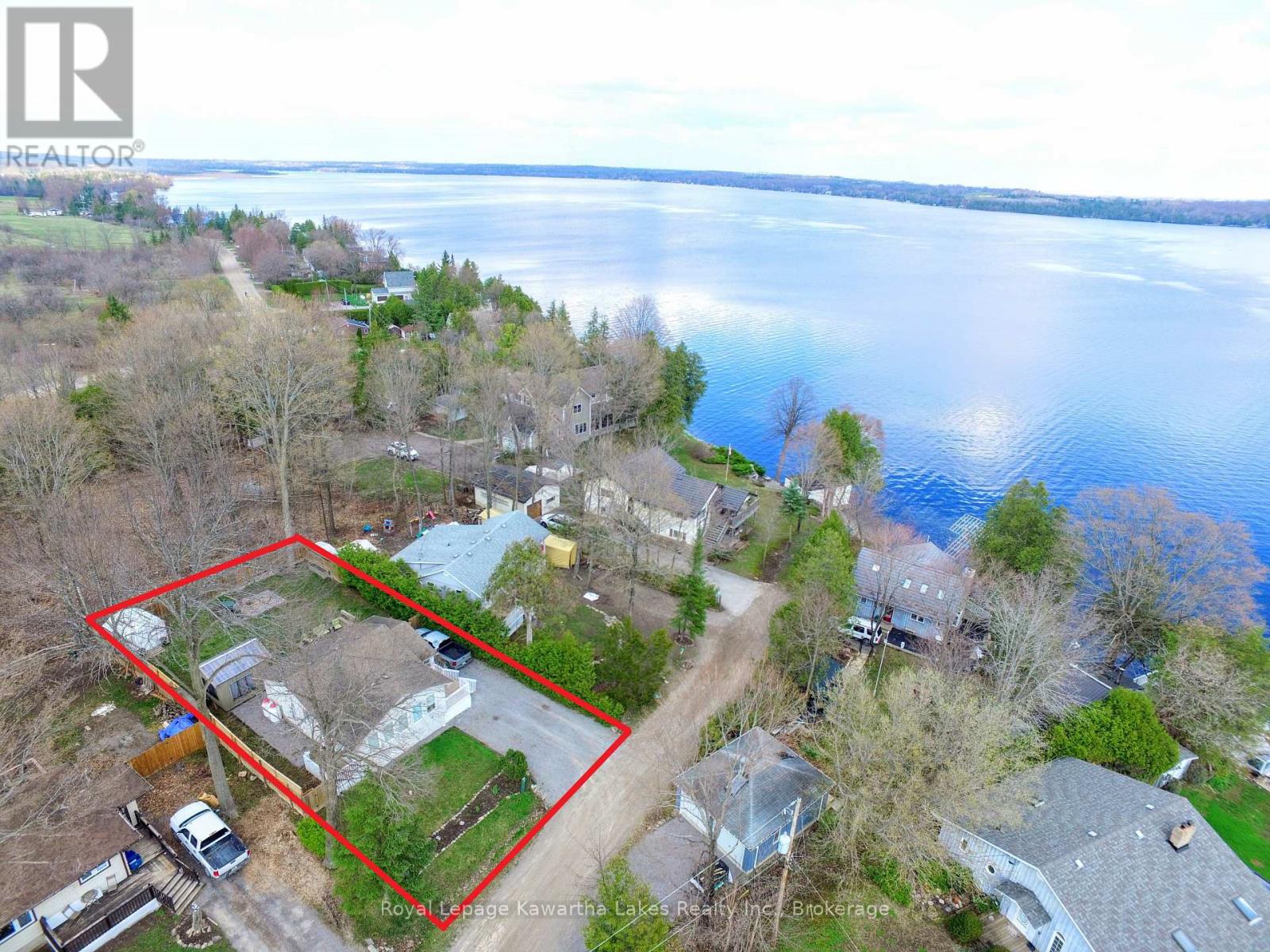 21 Pleasure Street, Kawartha Lakes, Ontario  K0M 1G0 - Photo 2 - X13246460