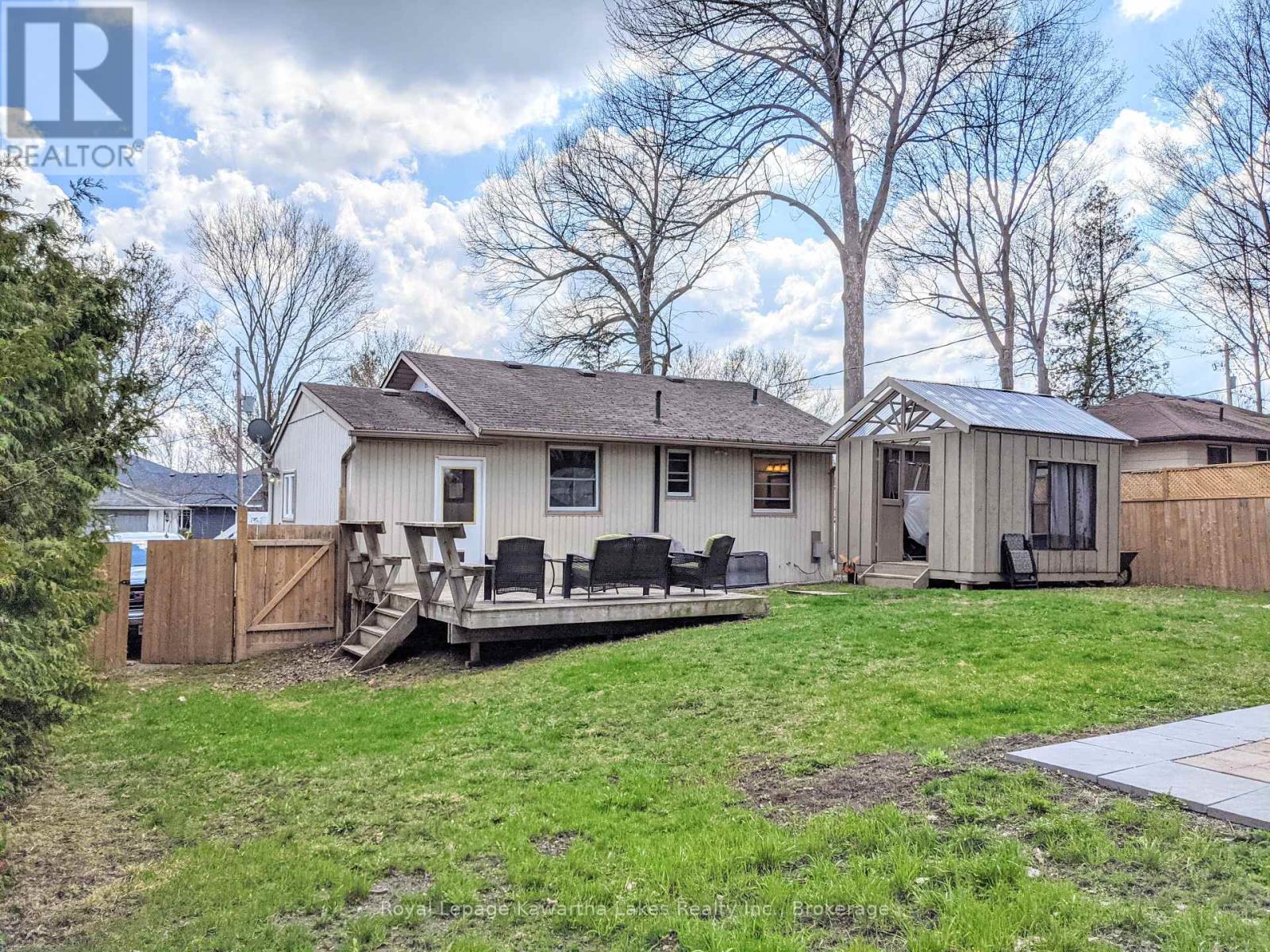 21 Pleasure Street, Kawartha Lakes, Ontario  K0M 1G0 - Photo 24 - X13246460