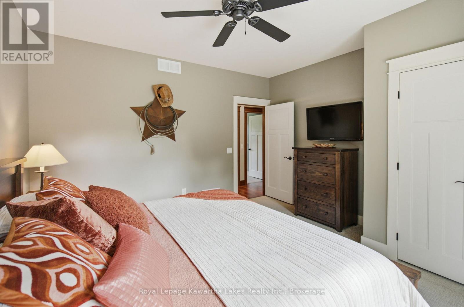 1446 South Lake Road, Minden Hills, Ontario  K0M 2K0 - Photo 36 - X13449588