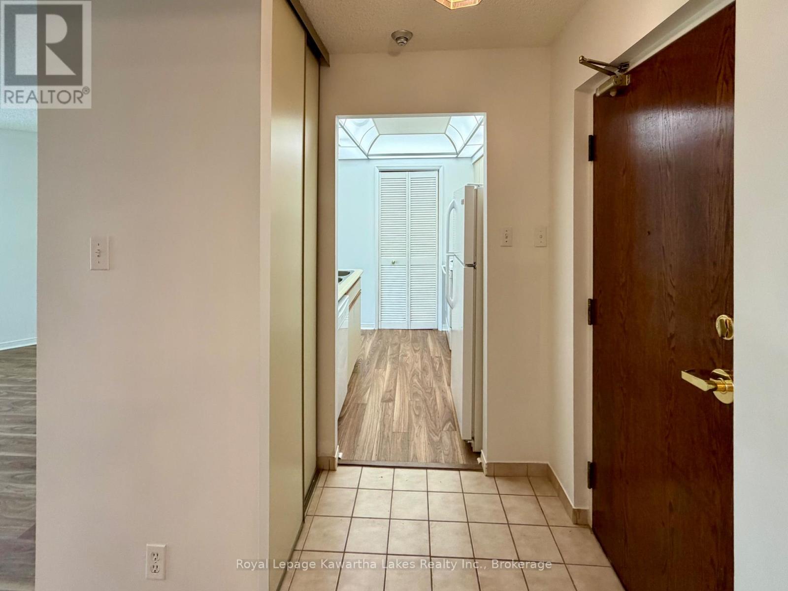 303 - 4 Heritage Way, Kawartha Lakes, Ontario  K9V 5Z2 - Photo 8 - X13460928