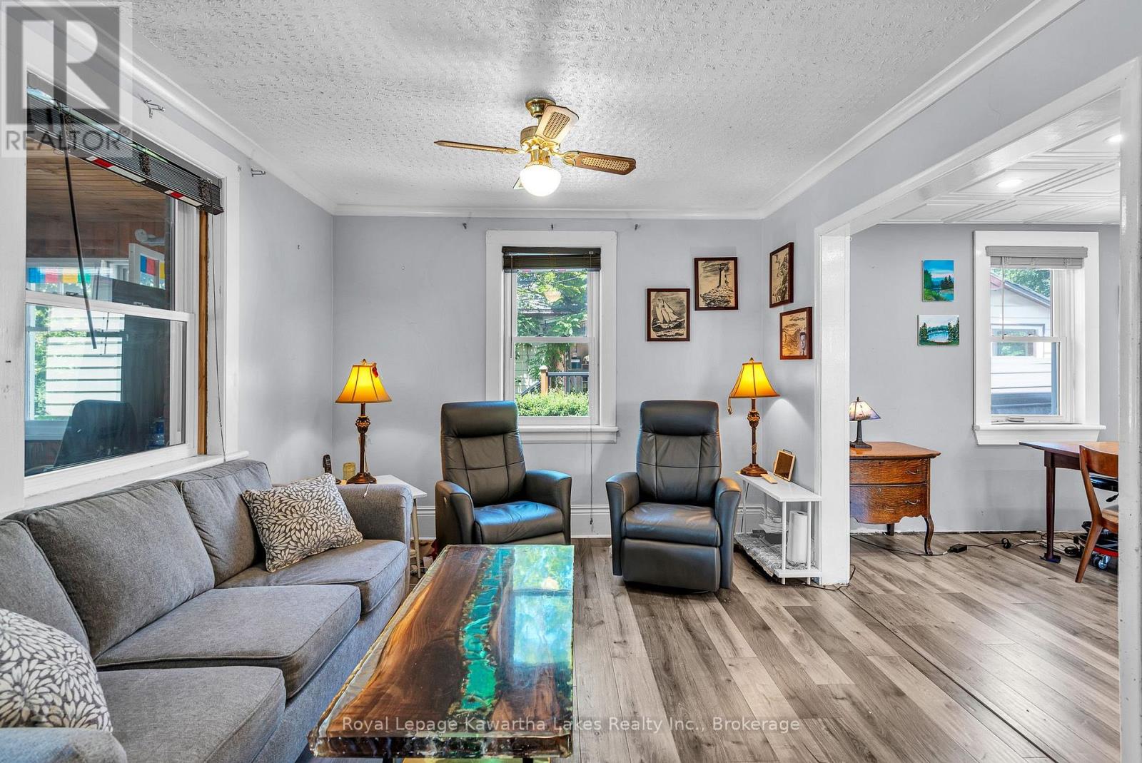 6 Wolfe Street, Kawartha Lakes, Ontario  K9V 2H9 - Photo 12 - X13566294