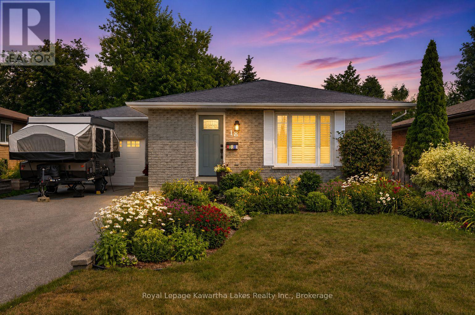 18 Madill Crescent, Kawartha Lakes, Ontario  K9V 5W8 - Photo 1 - X13582410