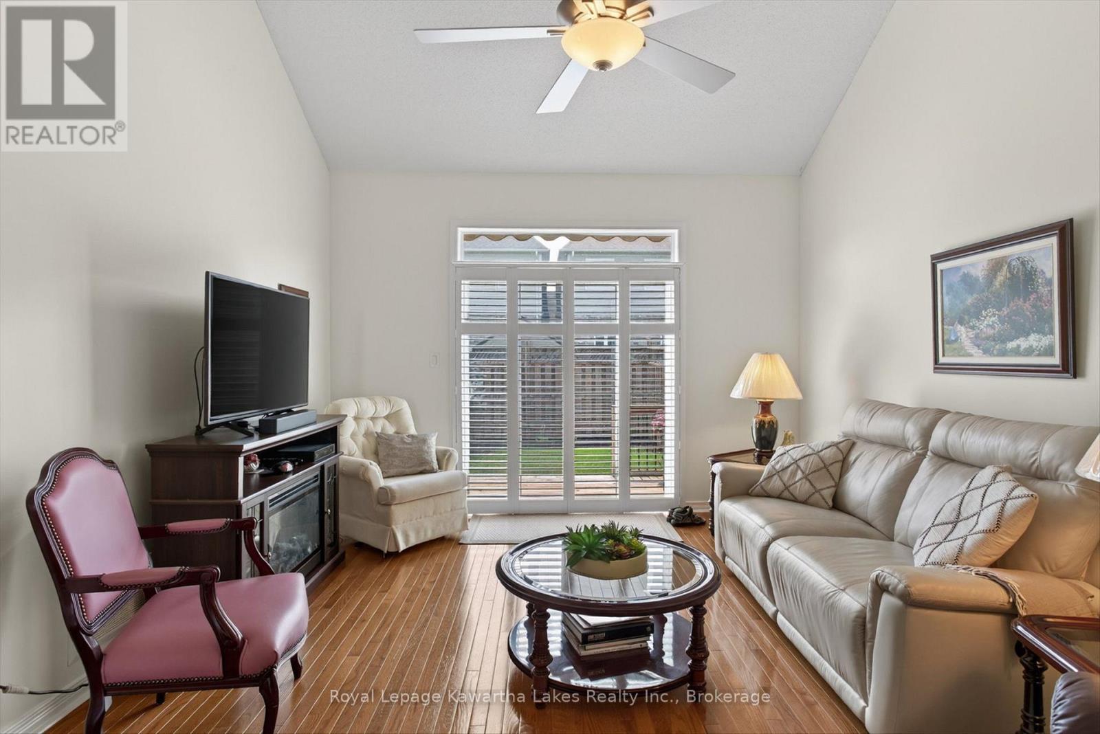 42 Deacon Crescent, Kawartha Lakes, Ontario  K9V 5Y2 - Photo 12 - X13591732