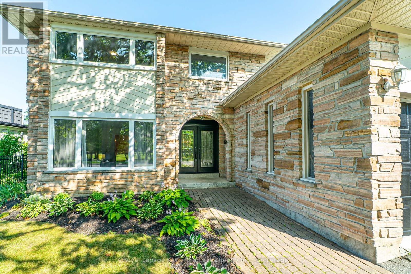 60 Sanderling Crescent, Kawartha Lakes, Ontario  K9V 4N2 - Photo 2 - X13603578