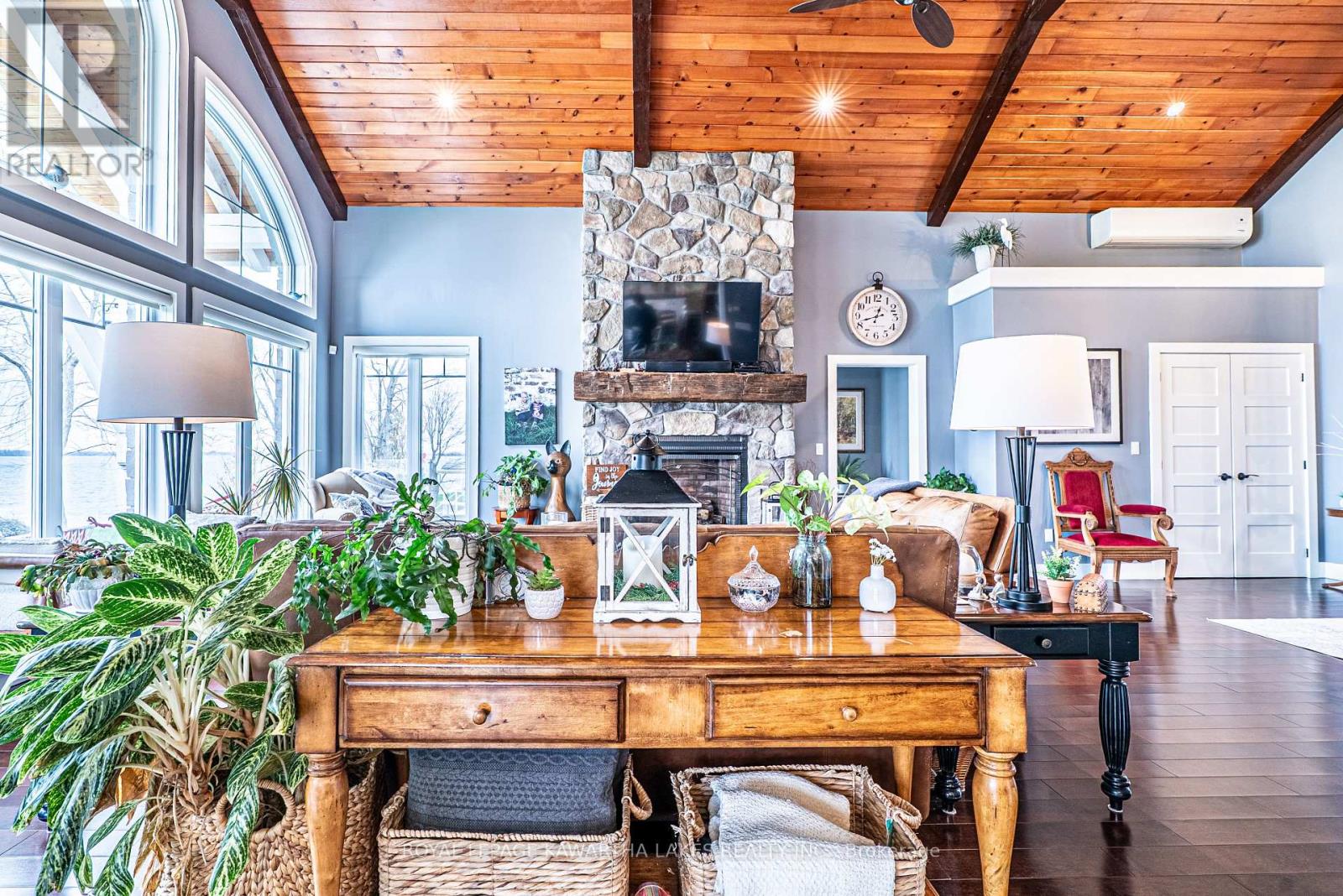 56 Falls Bay Road, Kawartha Lakes, Ontario  K0M 1A0 - Photo 15 - X13612256