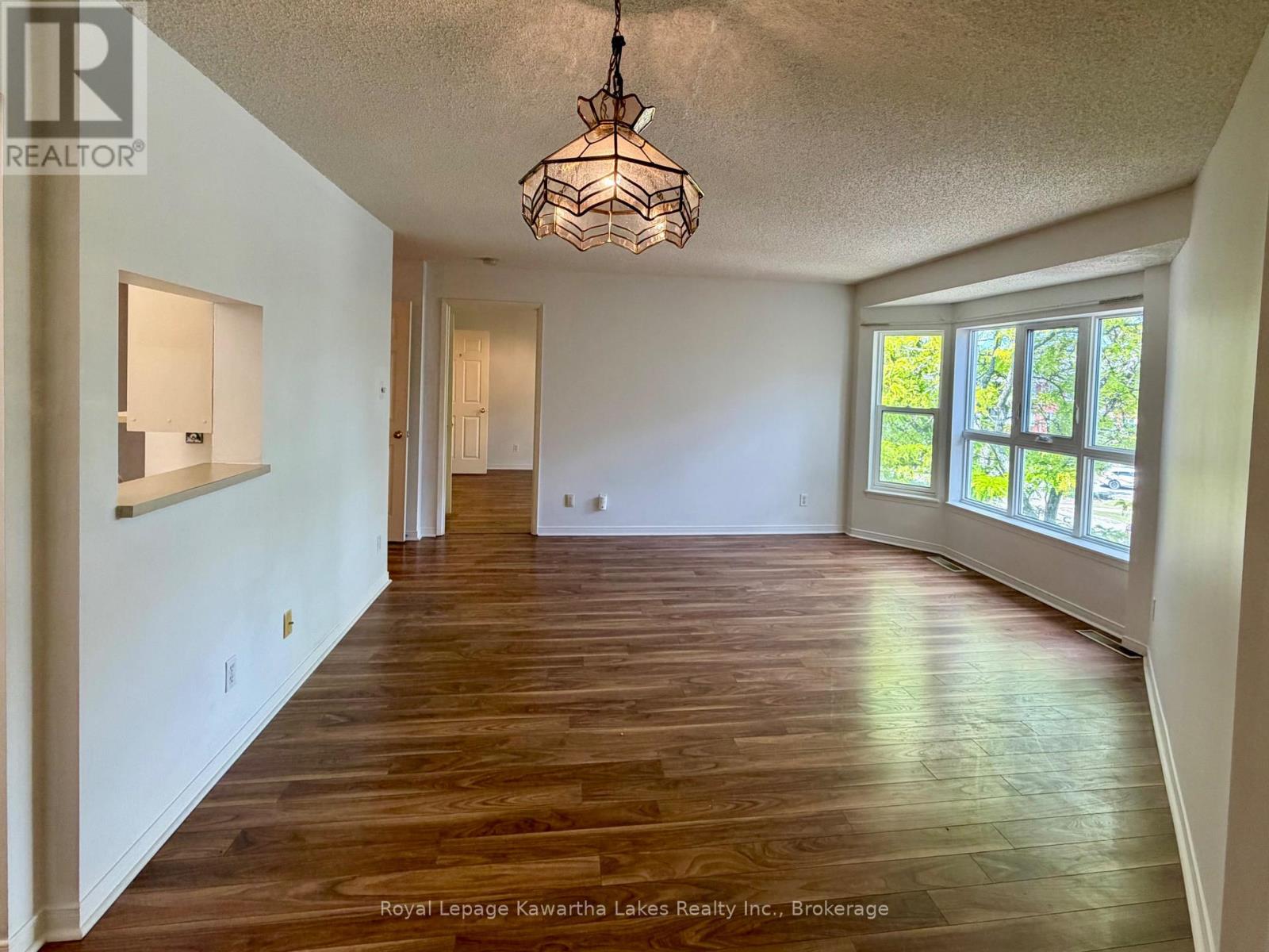 303 - 4 Heritage Way, Kawartha Lakes, Ontario  K9V 5Z2 - Photo 13 - X13621294