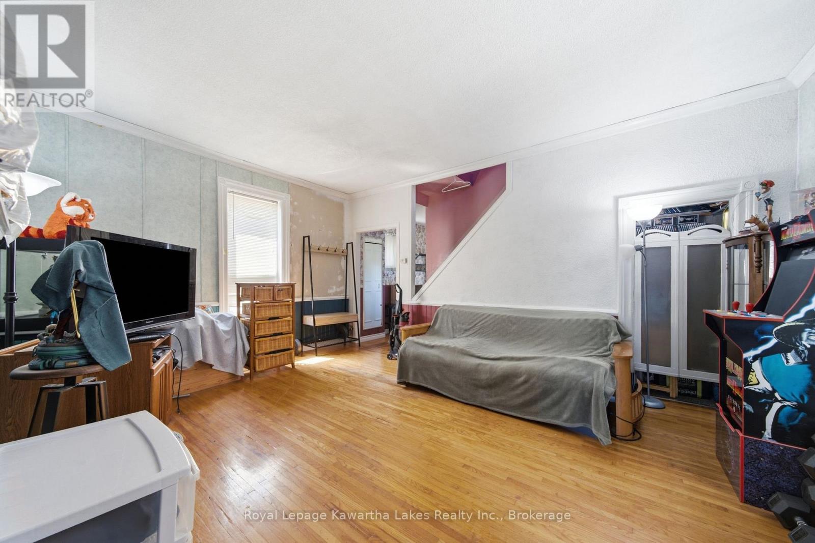 51 Melbourne Street W, Kawartha Lakes, Ontario  K9V 2S9 - Photo 16 - X13640596