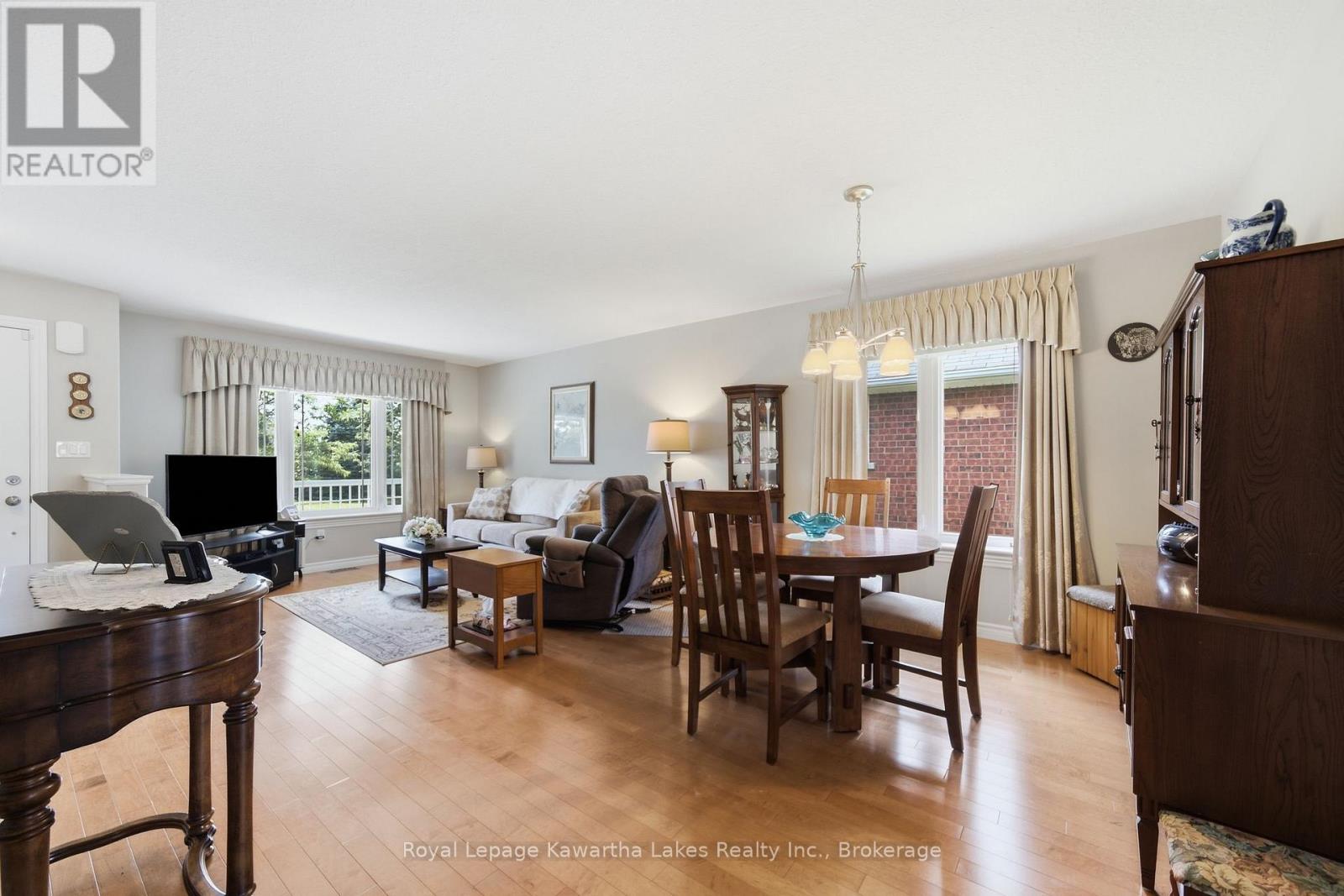 32 Gee Crescent, Kawartha Lakes, Ontario  K9V 6G4 - Photo 10 - X13640682