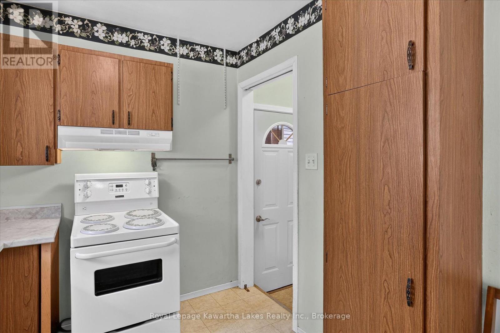 78 Durham Street W, Kawartha Lakes, Ontario  K9V 2P9 - Photo 18 - X13686432