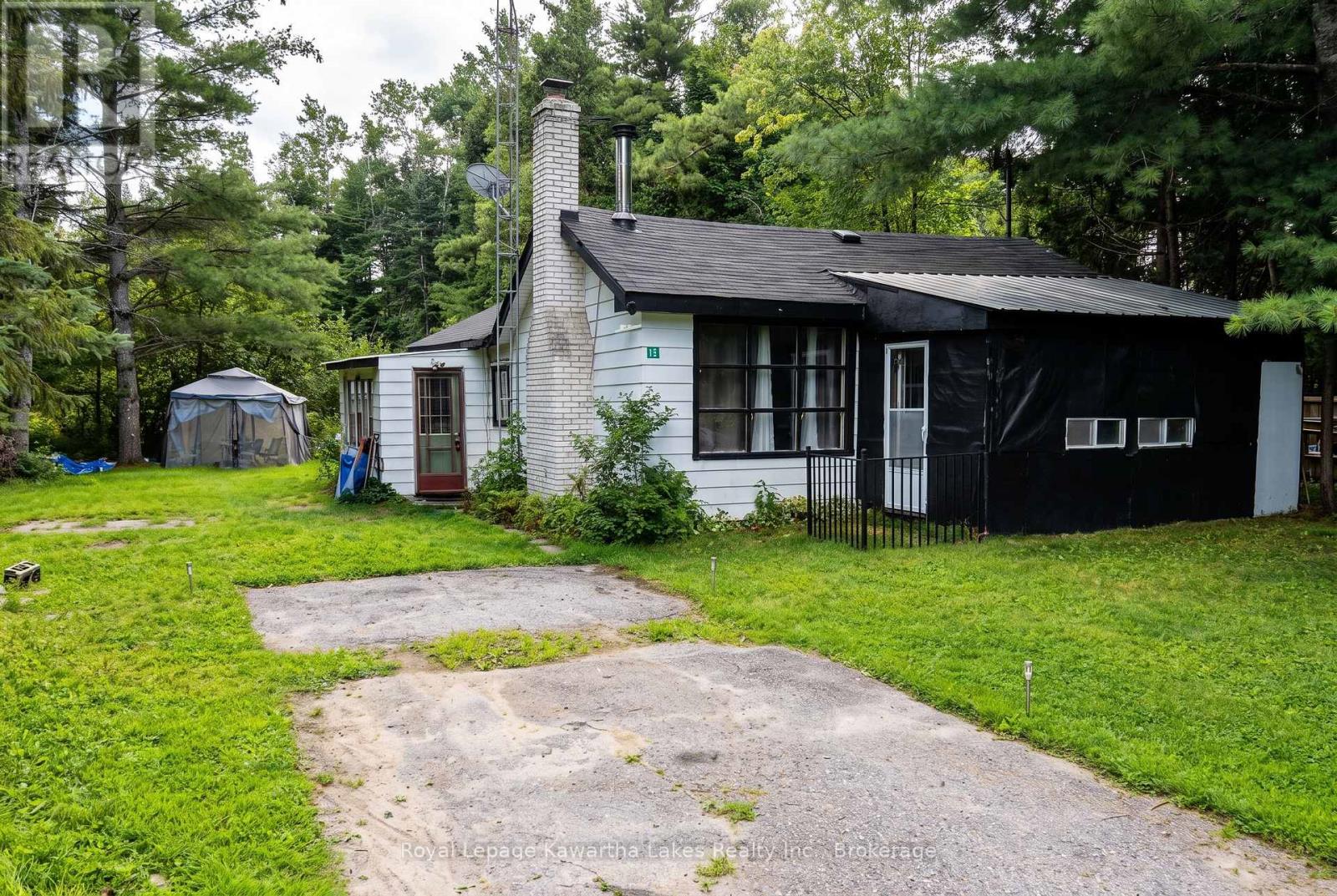 15 Cockburn Street, Kawartha Lakes, Ontario  K0M 1K0 - Photo 1 - X13690540