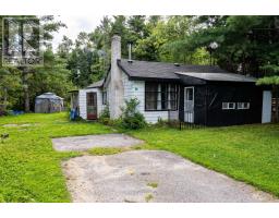 15 COCKBURN STREET, Kawartha Lakes, Ontario