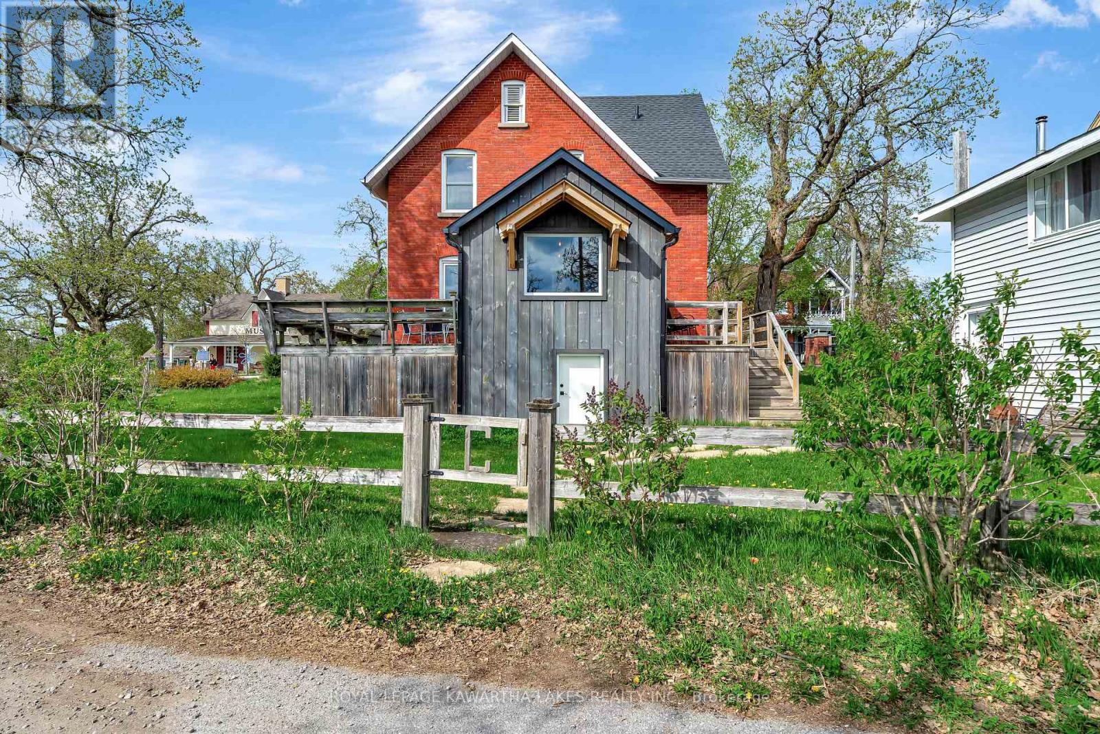 45 Oak Street, Kawartha Lakes, Ontario  K0M 1N0 - Photo 37 - X13740490