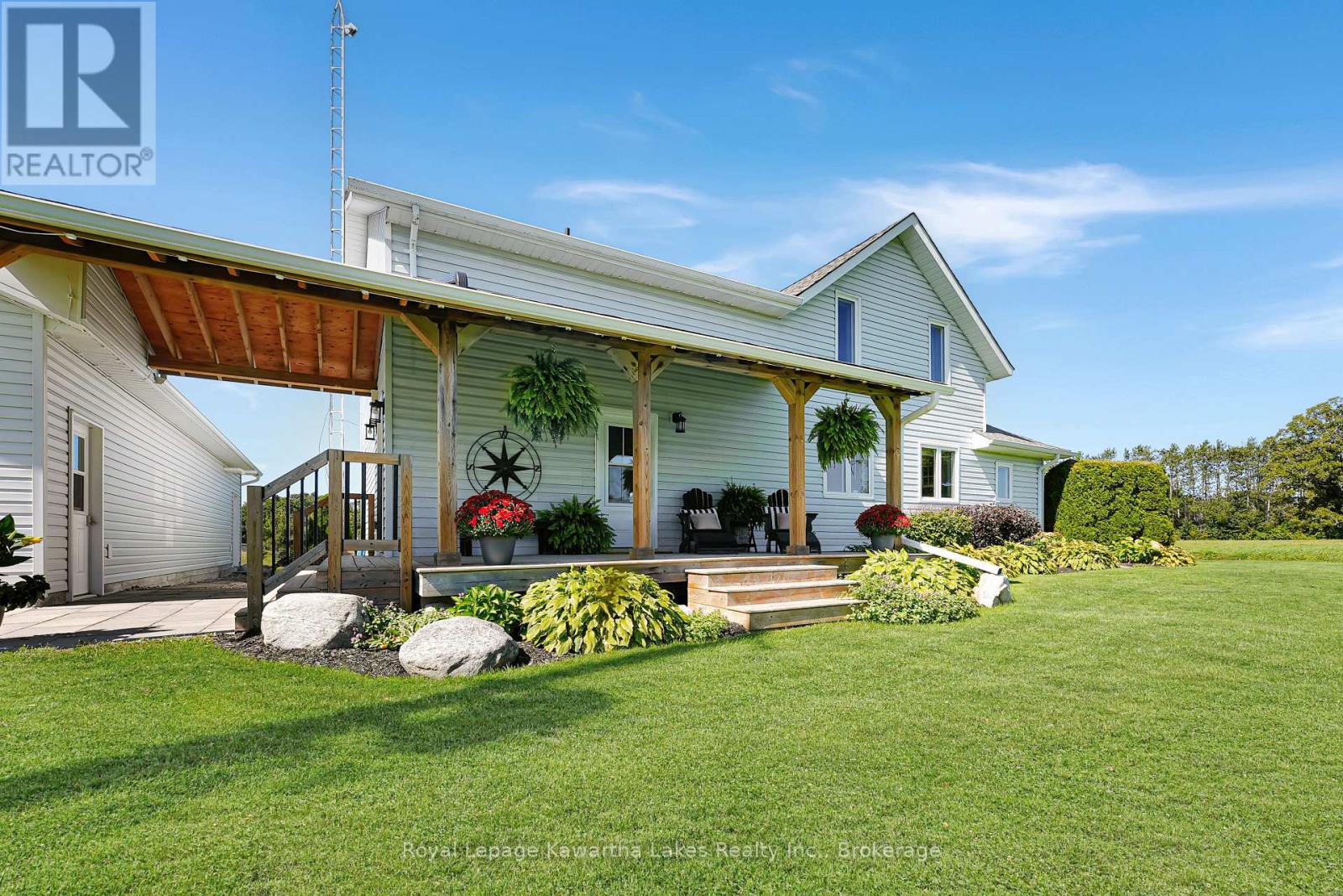 2433 County Rd 121 Road, Kawartha Lakes, Ontario  K0M 1C0 - Photo 1 - X13781474
